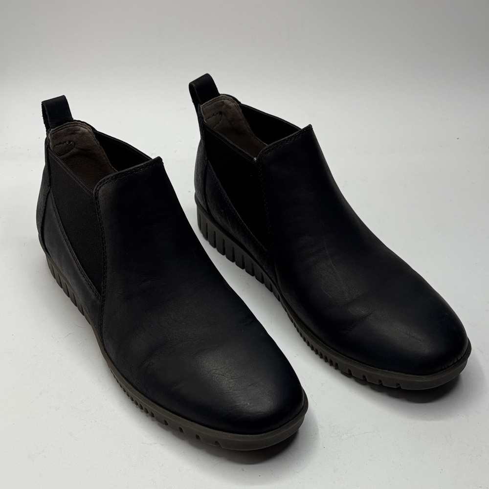 Dansko Women’s Size 7.5 (EU 38) Louisa Black Leather Cushion Insole Ankle Bootie